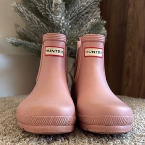 **Sold***Hunter Women’s Blush Pink Rain Boots